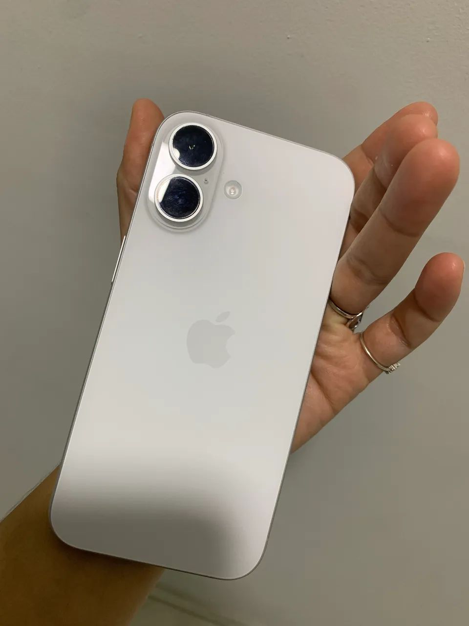 iPhone 16 branco 128g GARANTIA APPLE - Foto 2