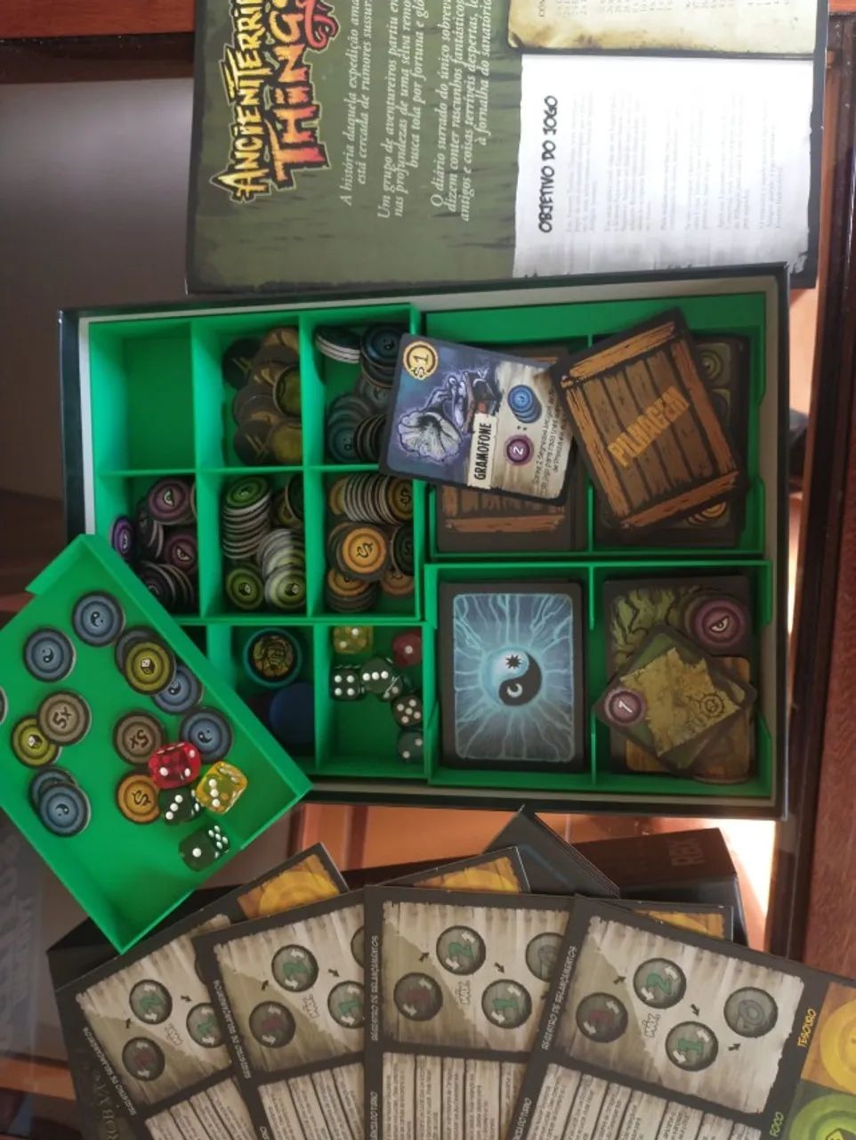 Ancient Terrible Things Jogo de Tabuleiro - Foto 5