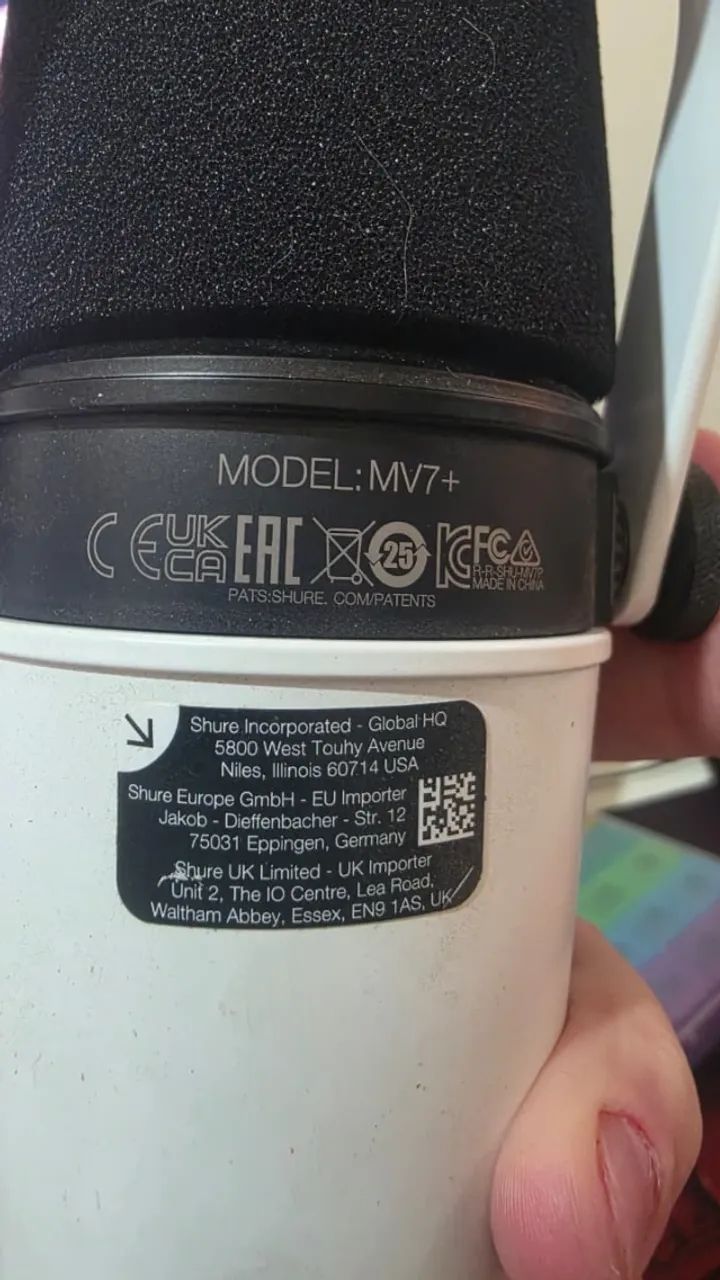 Microfone Profissional Shure MV7+ - Foto 3