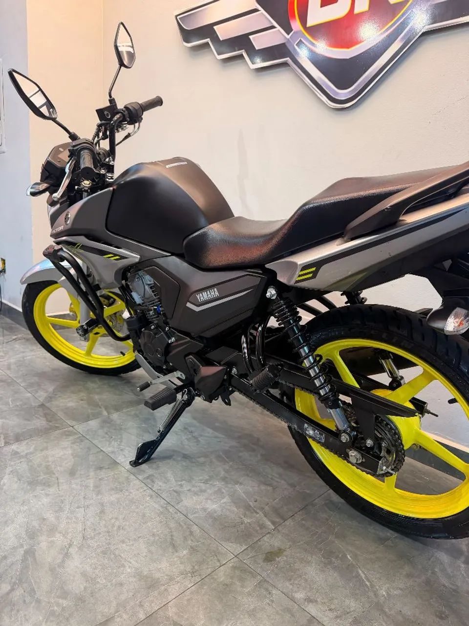 YAMAHA YBR150 FACTOR DX 2025 PRATA  - Foto 5