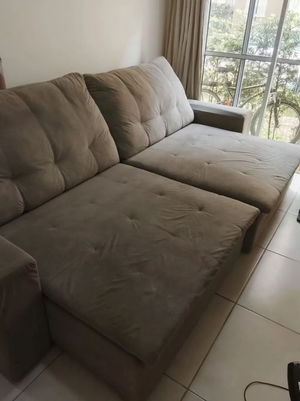 Giant sofa. Seats 664994170144002120