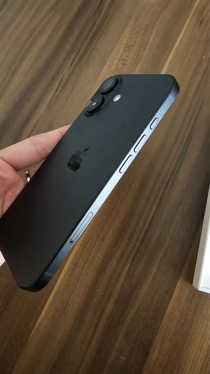 iPhone 16 128gb preto - Foto 3