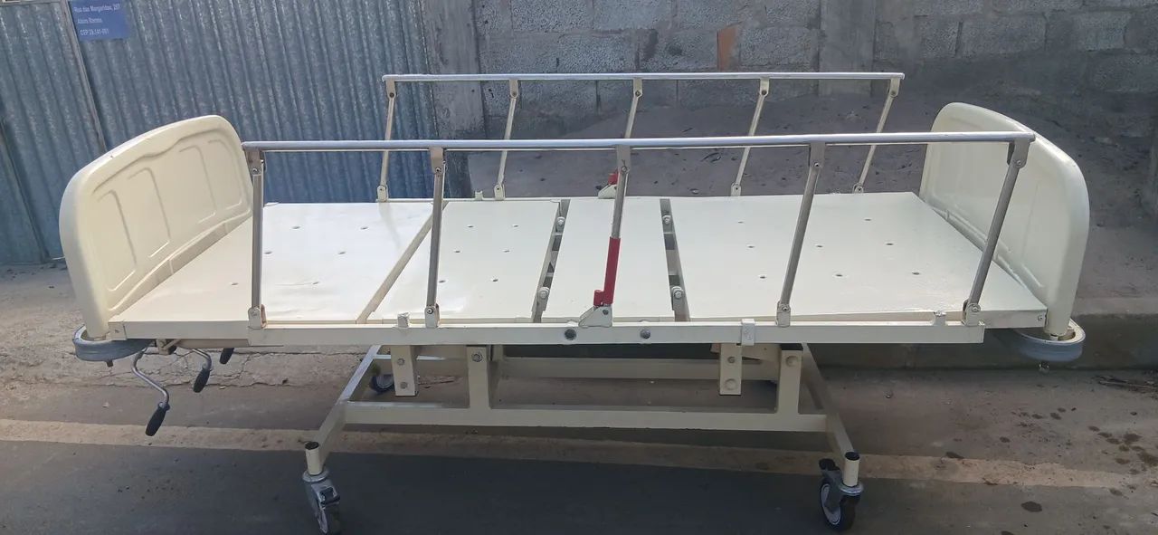 Cama hospitalar de 3 manivela com elevação de altura  - Foto 2