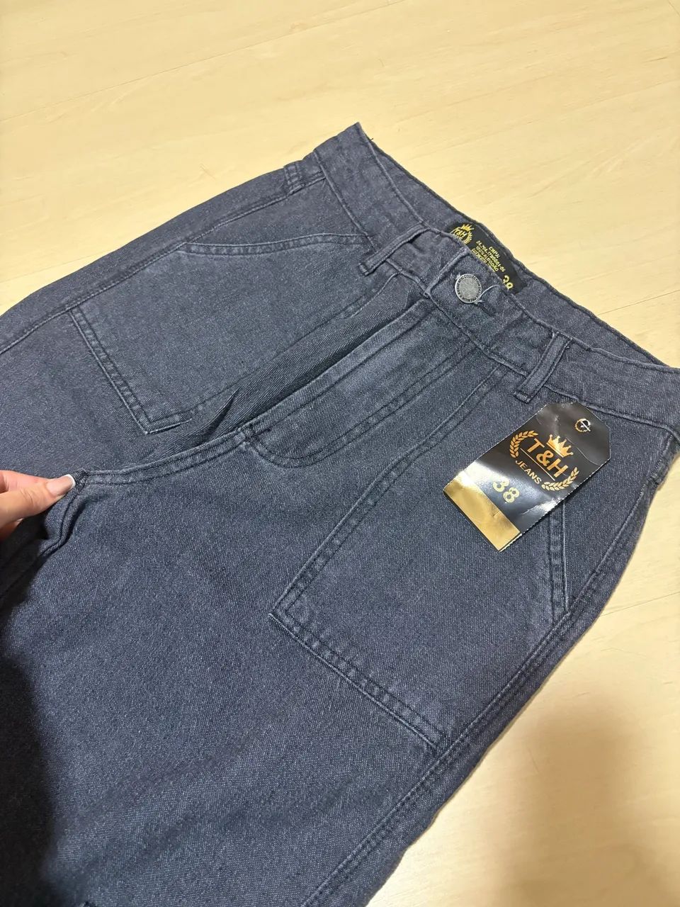 calça jeans cargo n38 cinza escuro - Foto 3