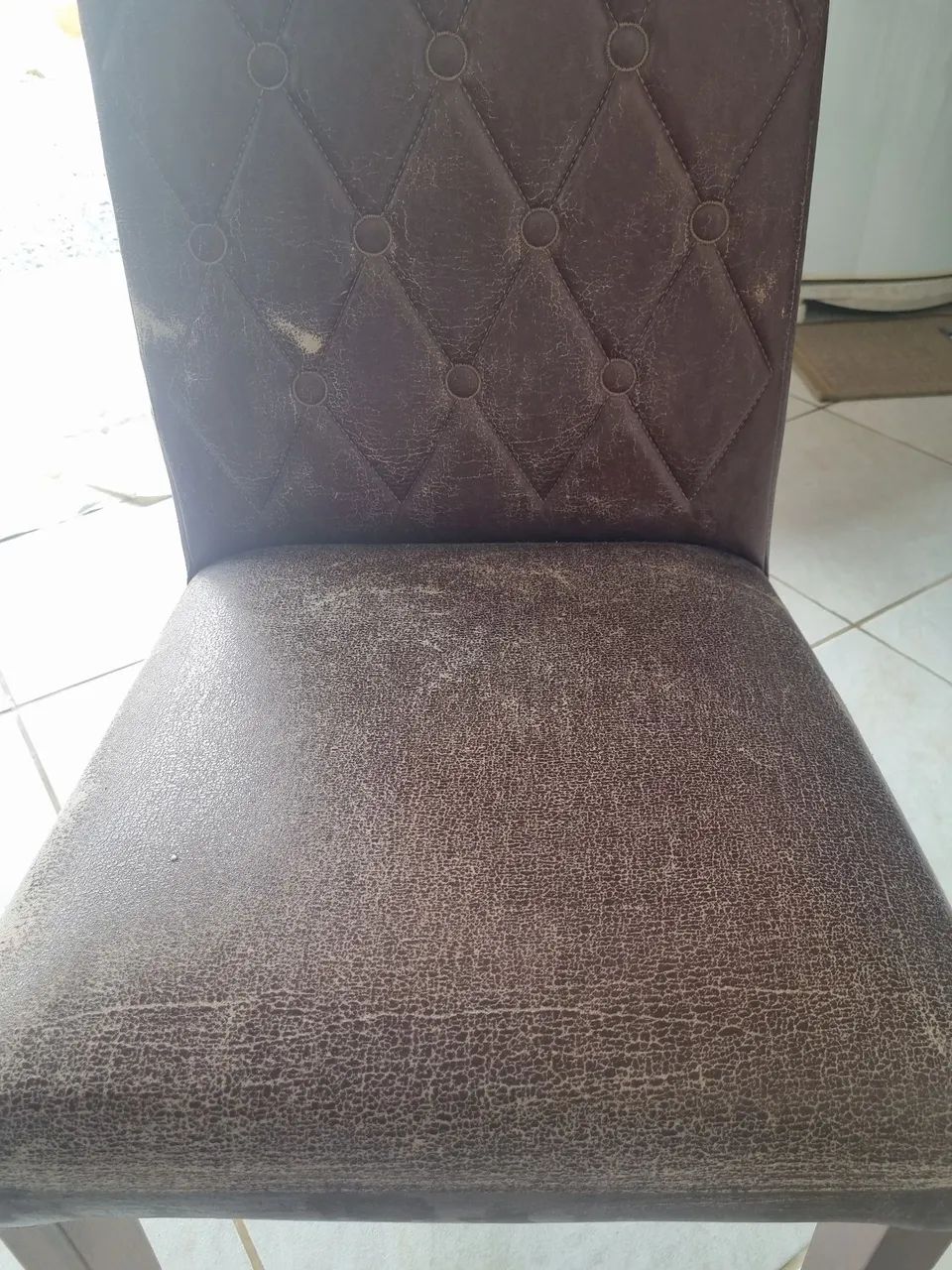 Mesa com 6 cadeiras - Foto 4