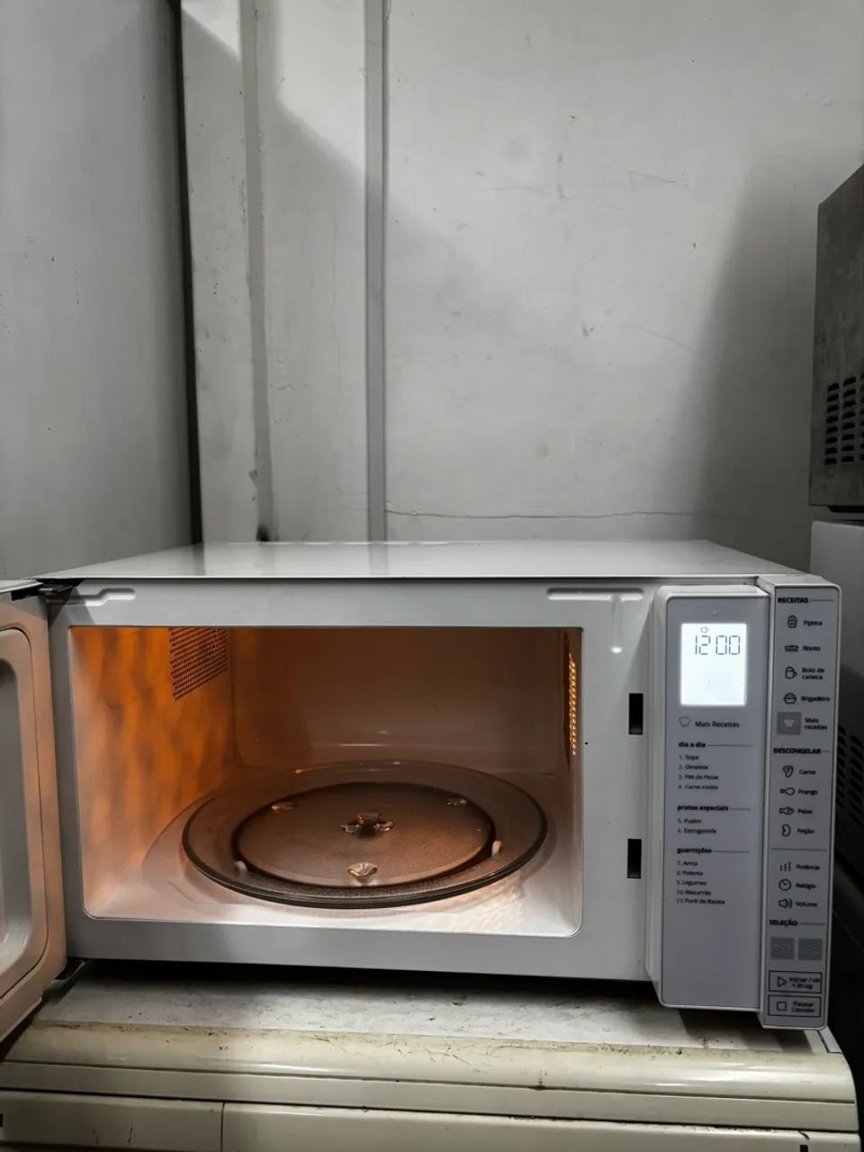 Microondas Brastemp  - Foto 3