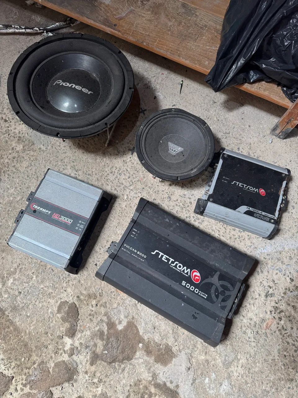 Automotive Audio Parts
