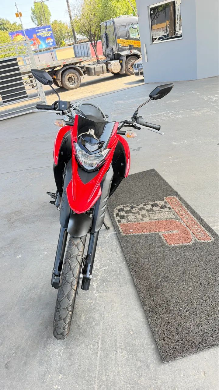 XTZ 250 LANDER 2024 - Foto 2