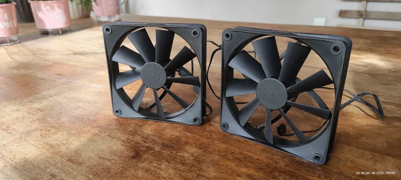 2 (duas) Fans nzxt por 100,00