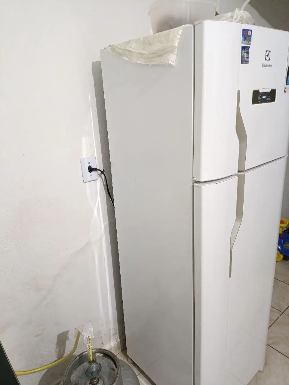 Geladeira Electrolux 220v - Foto 2