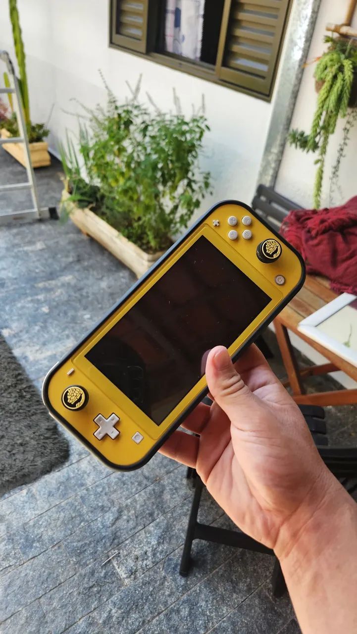 Nintendo switch lite - 1 ano switch online - Foto 2