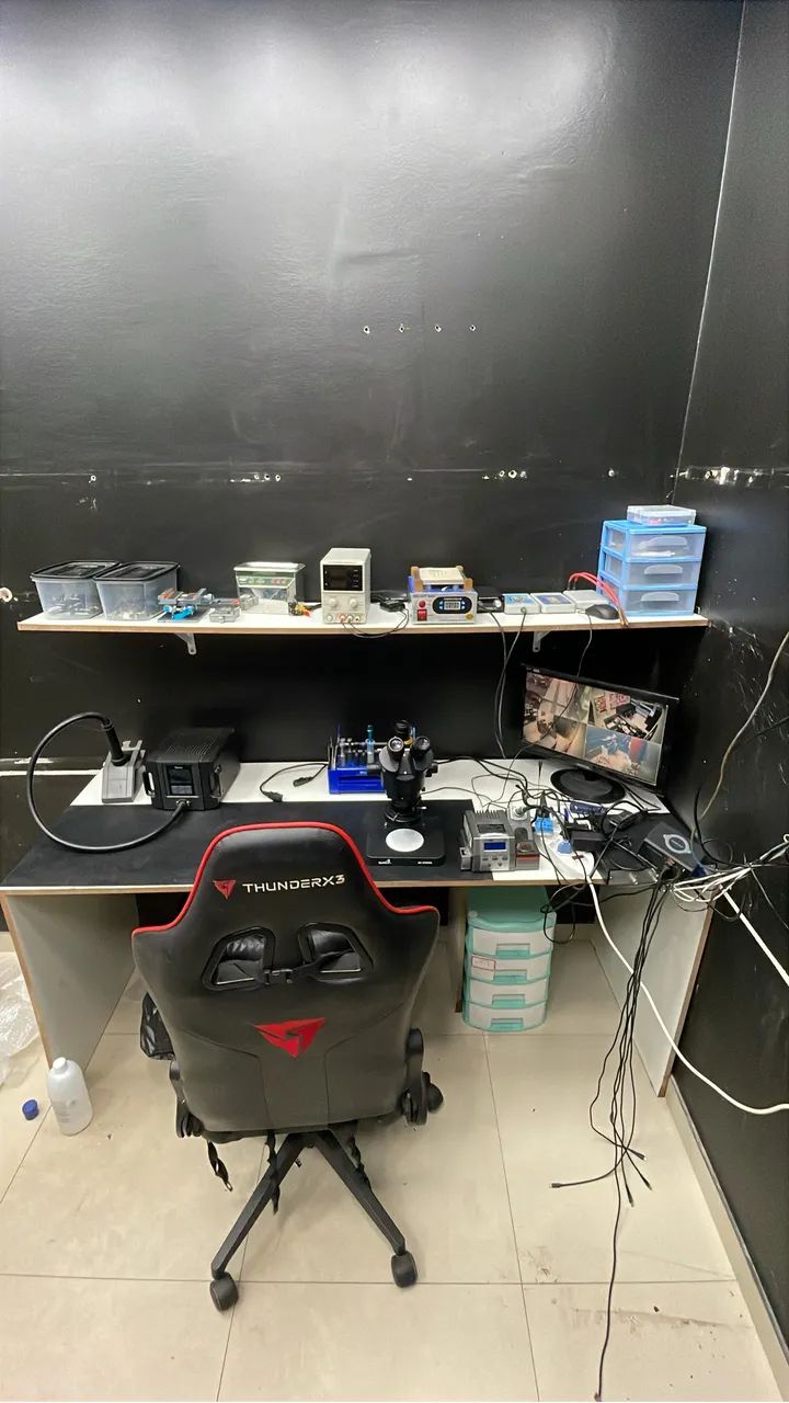 Bancada para técnico de eletrônicos 