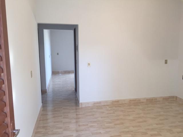 Alugo Casa com 2 quartos no Residencial Santa Fé - Foto 3