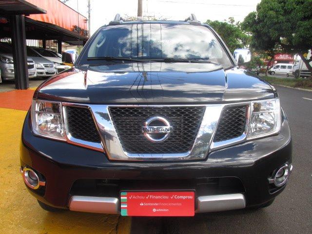 Nissan - Frontier SL 2.5 4X4 TDI - Top de Linha