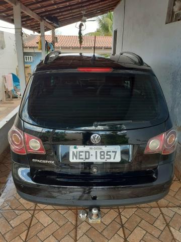 Carro space fox 2010