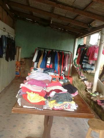 Vendo um lote de roupas e sapato para brechó em prefeito sestado - Foto 4