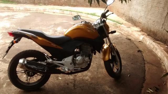 CB 300R 2010 - Foto 2