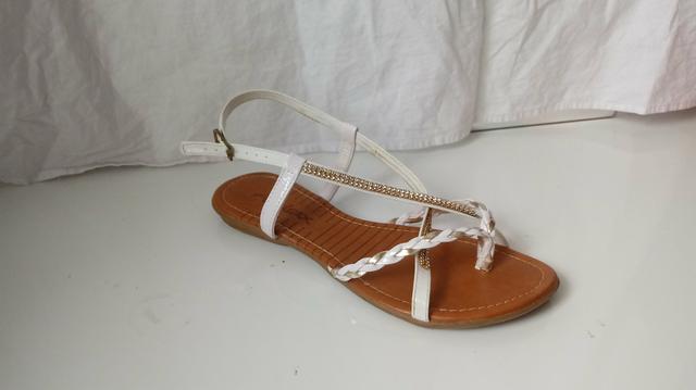 Sandalia