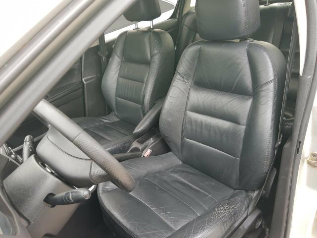 Peugeot 307 FELINE 2.0 Aut - Foto 7