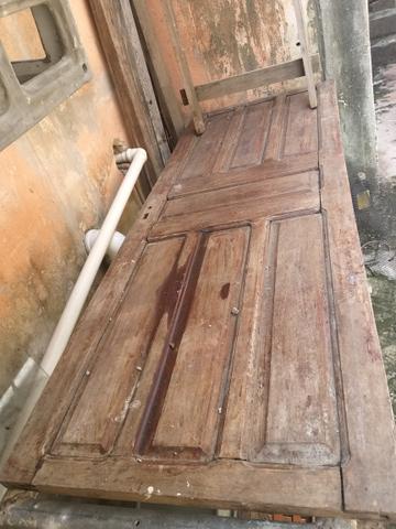 Porta de madeira 30 reais