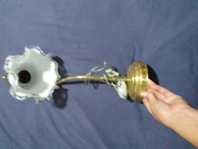 Abajur antigo com cúpula de cristal - Foto 2