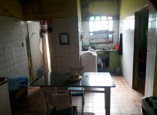 Vendo uma casa 2 piso na compensa - Foto 2