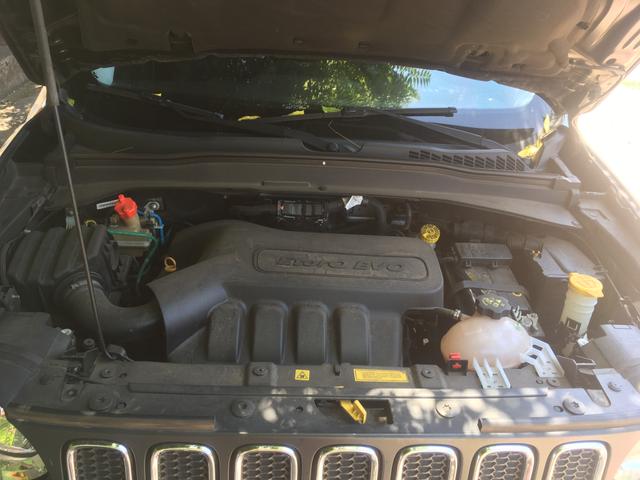 Jeep renegade Sport 1.8 2016,único dono - Foto 4