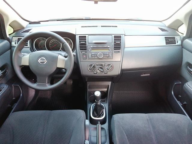 Tiida Sedan 2012. Parcelas de 690.00 - Foto 3