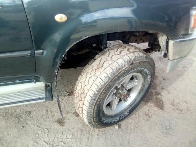 Toyota Hilux cd