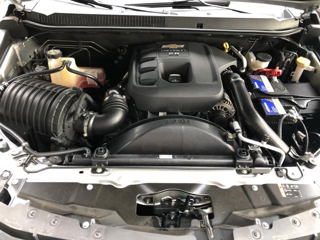 S10 LT 4x4 automática diesel 16/17 - Foto 5