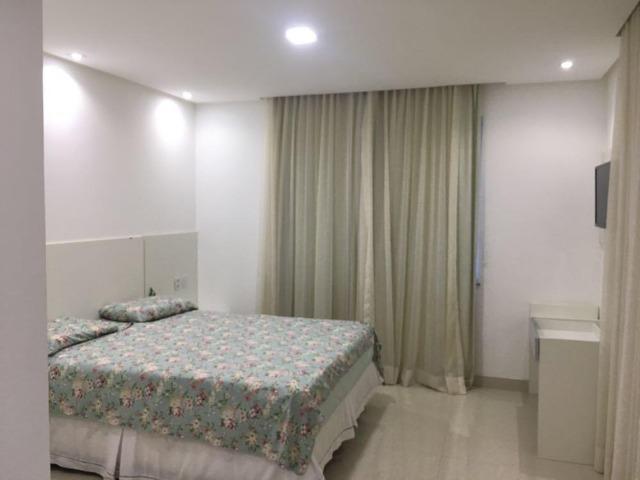 Incrível Casa 4/4, 460m², dois andares, em Alphaville II! Oportunidade única! - Foto 13