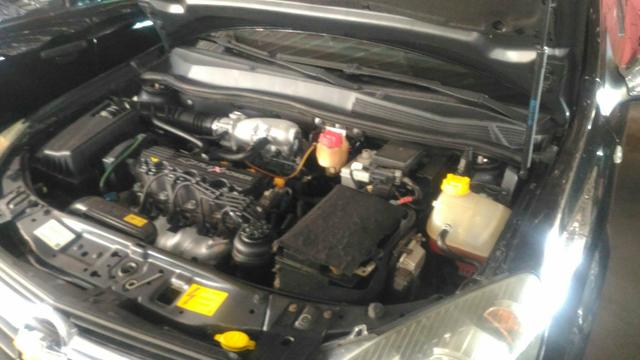 VECTRA GT 2.0 (4 PORTAS) 8 válvulas - Foto 2