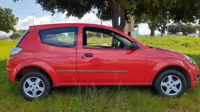 Ford Ka 2013 ar condicionado e direção $18,500