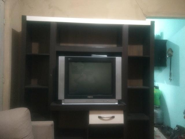 Estante de sala aceito débito e crédito