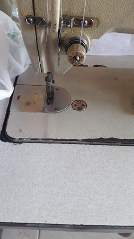 Máquina de costura reta industrial marca brother - Foto 5