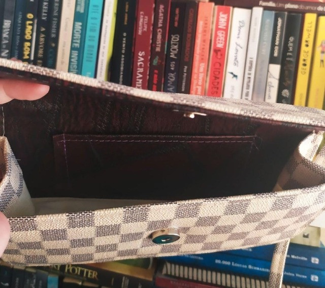 Bolsa de ombro quadriculada - Foto 5