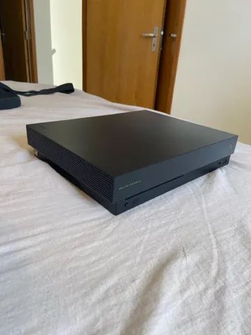 Xbox One X (PROJECT SCORPIO) com defeito - Foto 3