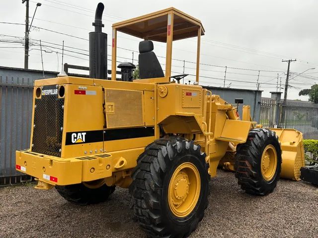 Vendo Pa carregadeira Caterpillar modelo 930T ano 1994