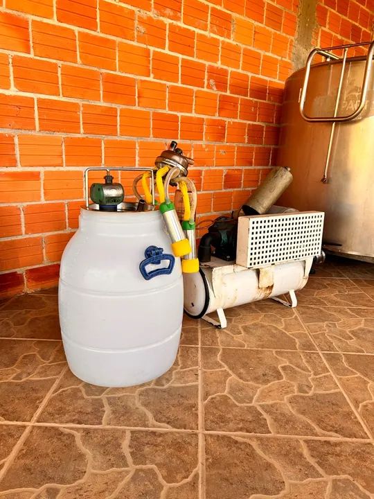 Tanque de Leite em Aço Inox