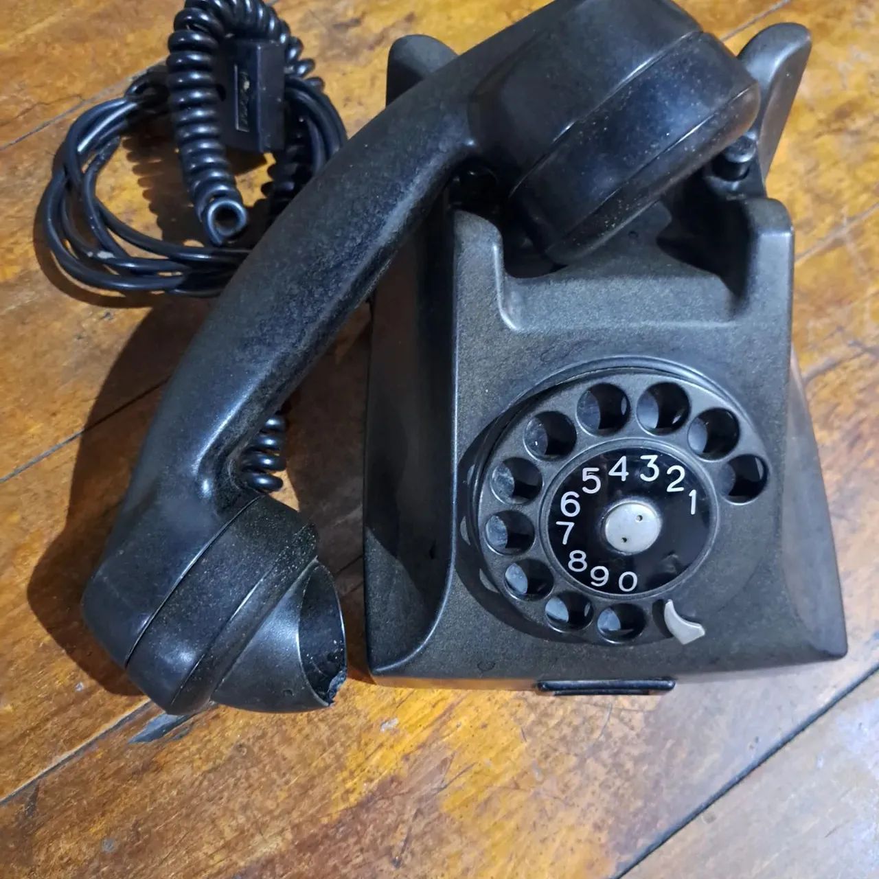 Telefone antigo