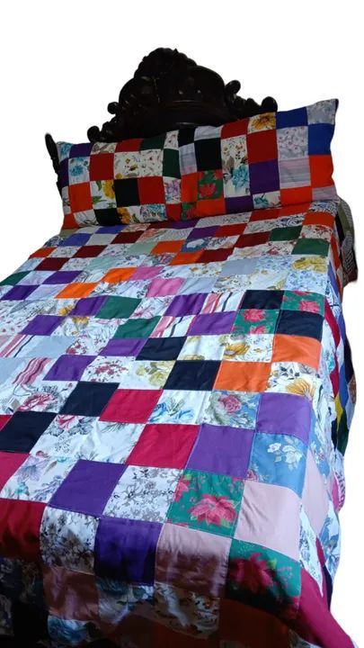 Colcha Casal Artesanal (2,50 x 2,40) + 2 capas de travesseiro - Foto 2