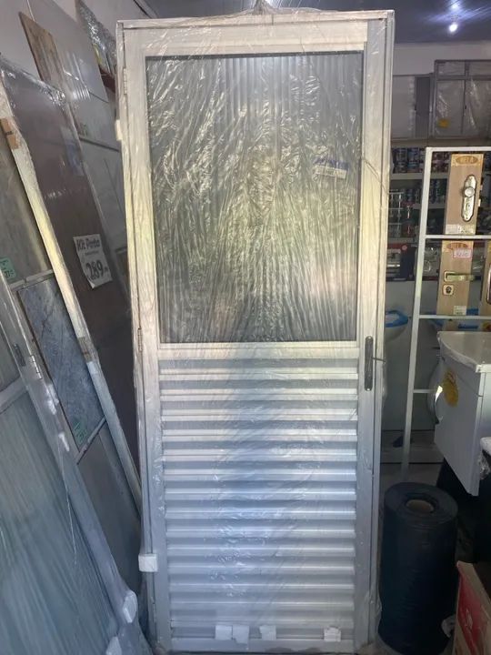 Porta Alumínio 210x80 Met. Vidro 