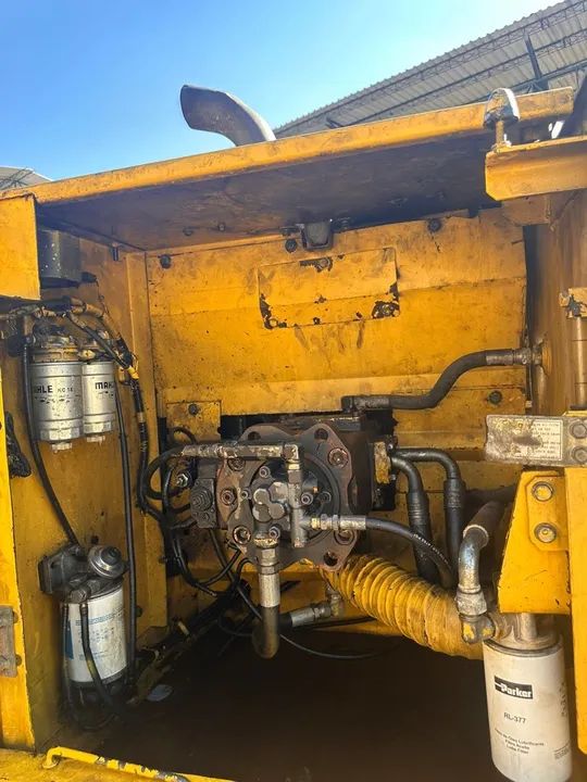 Escavadeira new holland - Foto 2