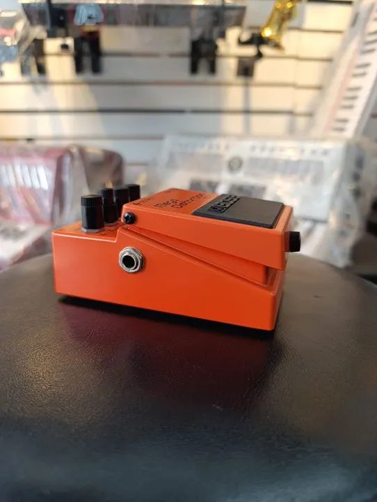 Pedal MEGA DISTORTION MD-2 BOSS - Foto 3