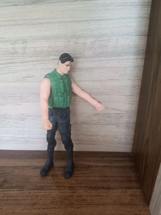 Boneco de Ação - Dinopark - Brinquedo Colecionável - Foto 2
