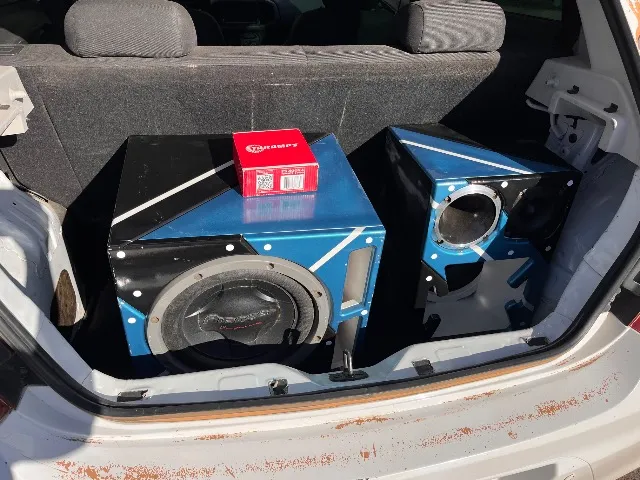 Som automotivo