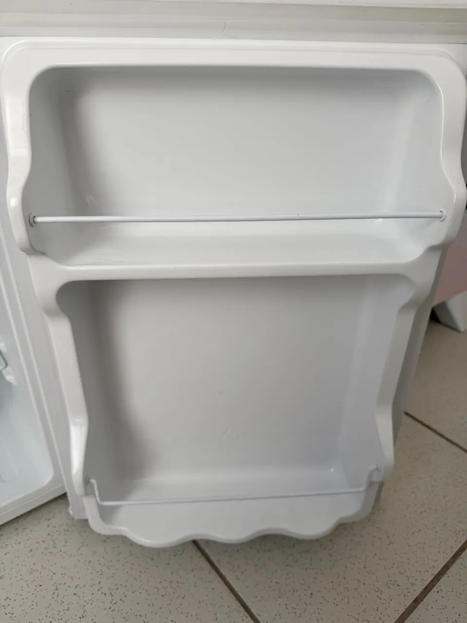 Frigobar Philco PFG85B - Foto 2