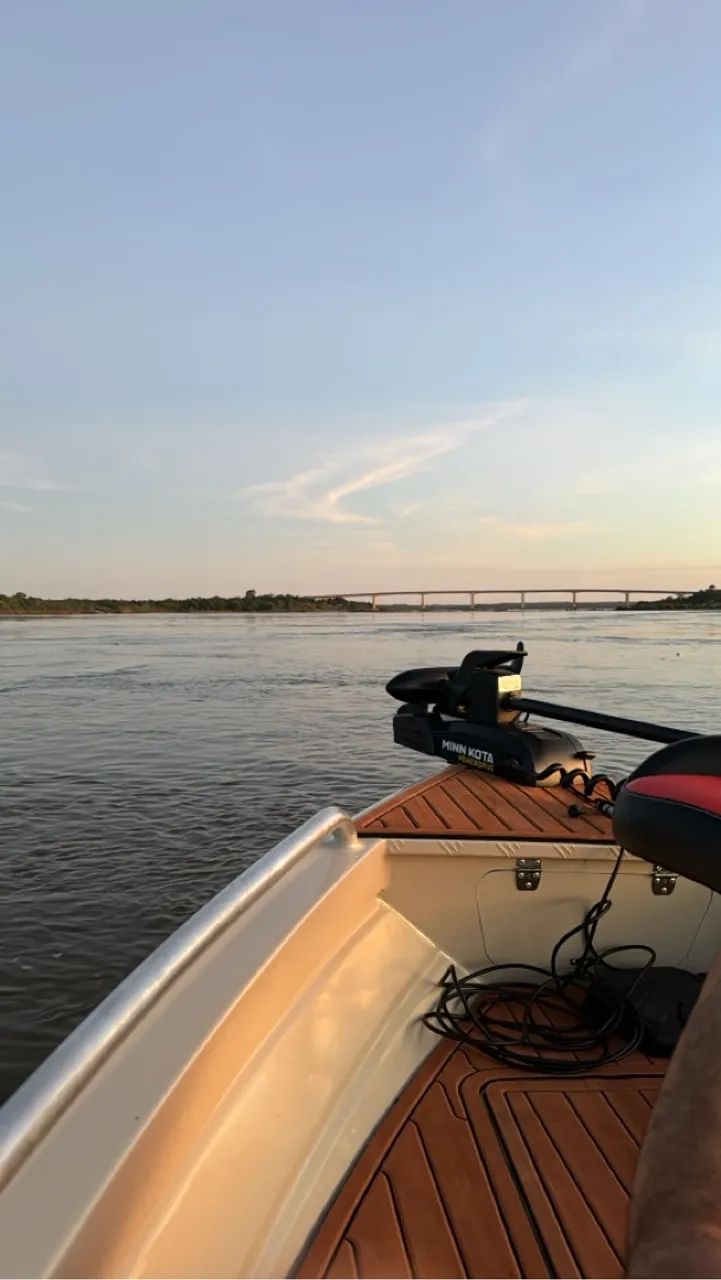 Lancha barco de alumínio casco 100% soldado com motor mercury 115hp ano 2024 - Foto 3
