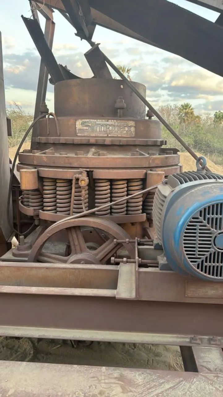 Conjunto britagem Móvel de pneus simplex  - Foto 4