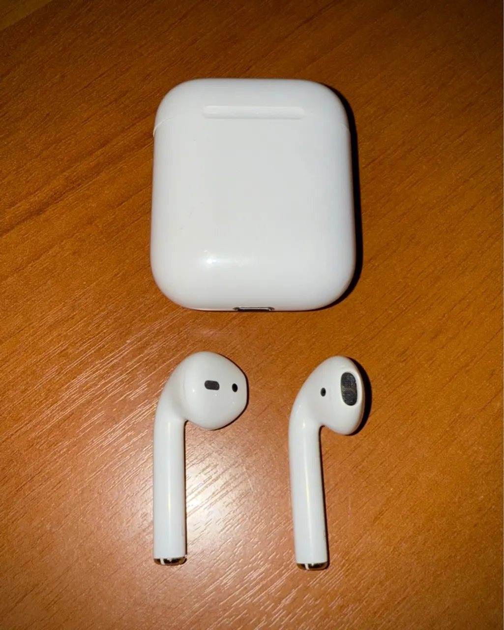 Apple AirPods 2